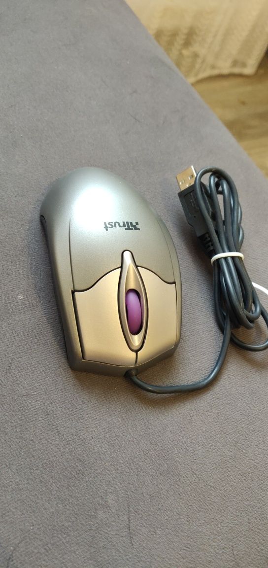 Myszka komputerowa mysz Trust przewodowa laptop kabel przewód usb