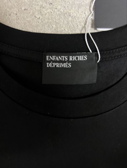 Лонг Enfants Riches Deprimes Electrotherapy kids