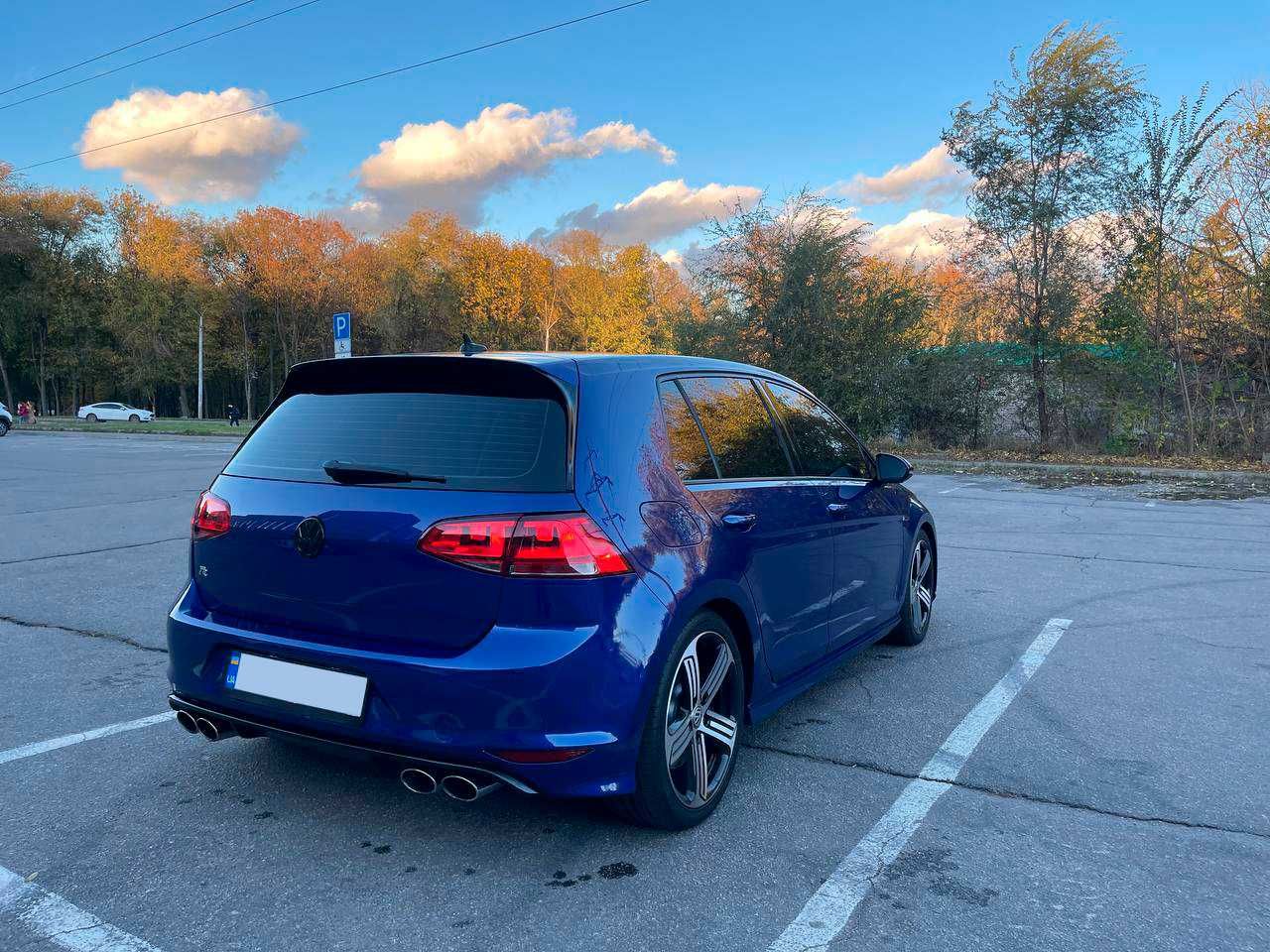 Продам Volkswagen Golf 7R полный привод 300 л.с.