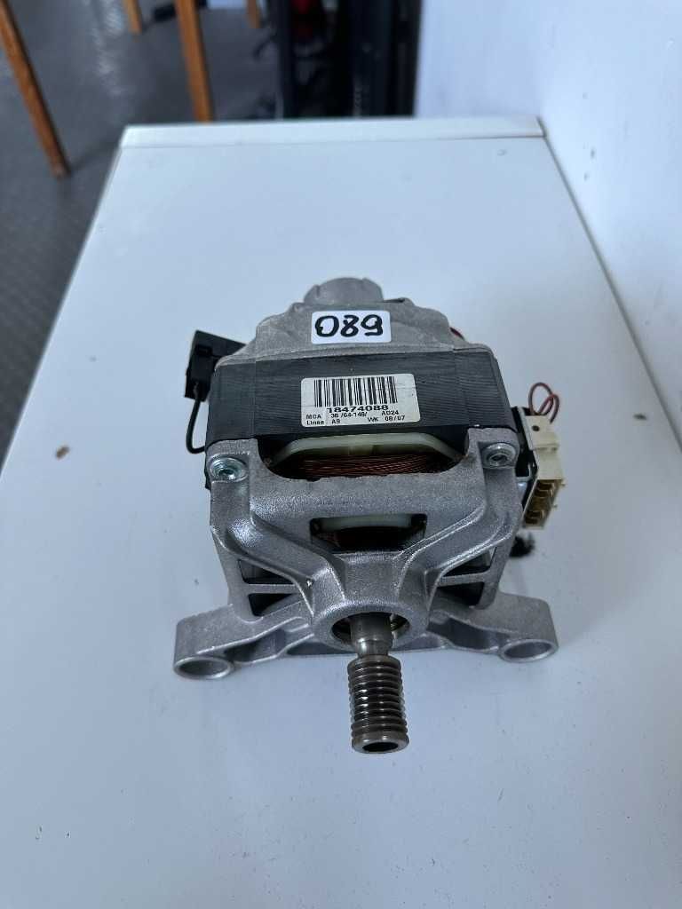 Silnik pralki MCA 38/64-148/AD8 370W