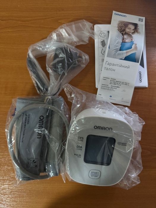 Тонометр OMRON M2 Basic з адаптером