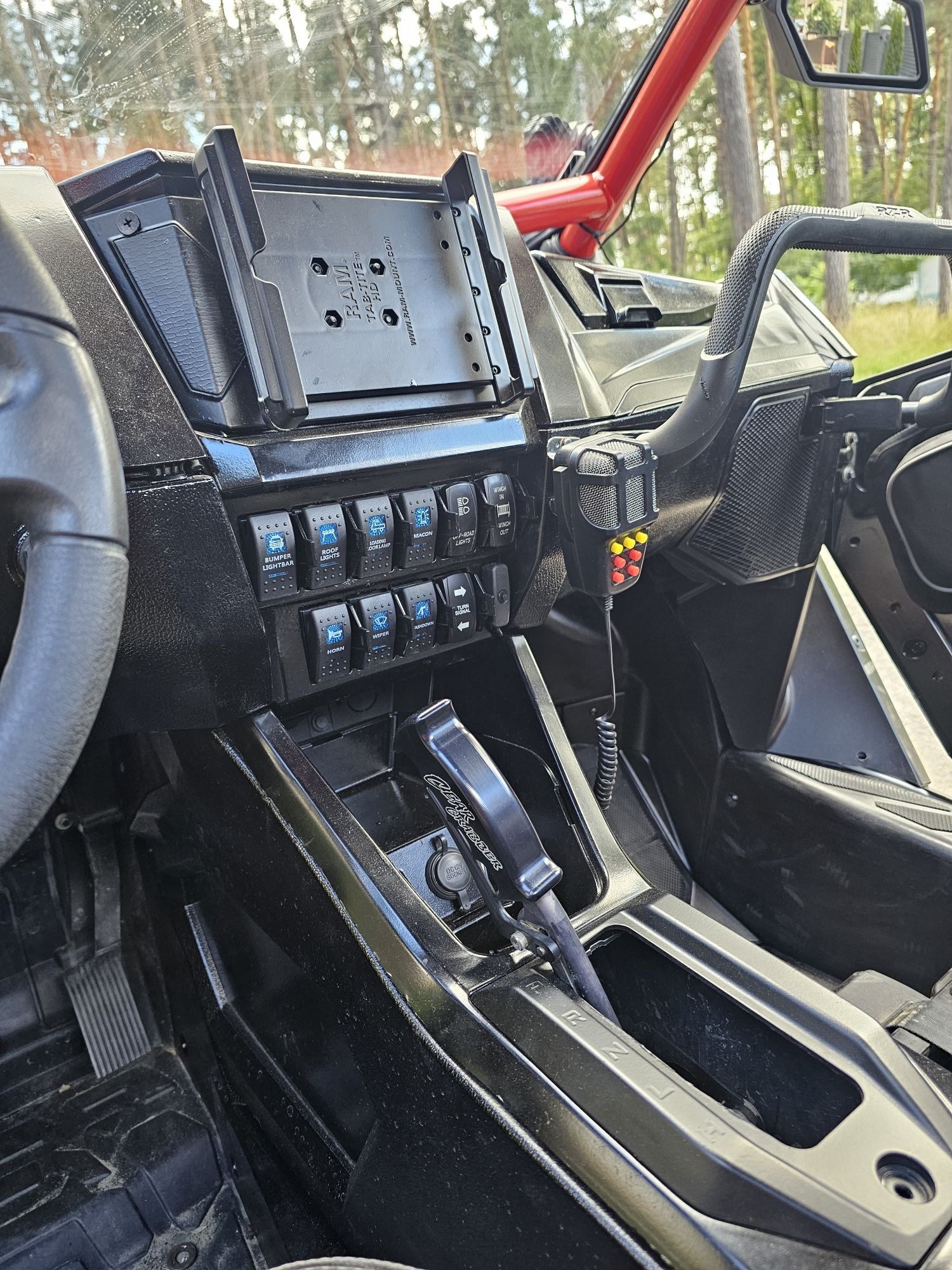 Багі Polaris Rzr Pro Xp