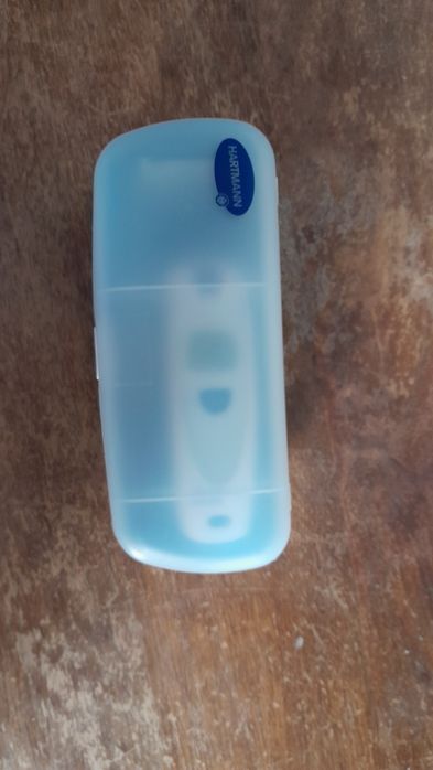 Medidor de temperatura ouvido e orelha a pilhas Harmann