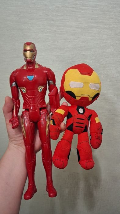 Залізна людина фігура 30см