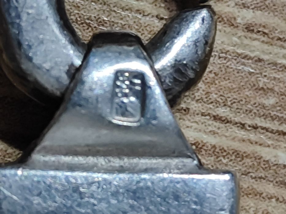 Wielki ,ciężki srebrny łńcuch pancerka proba 925-waga 144 gr.