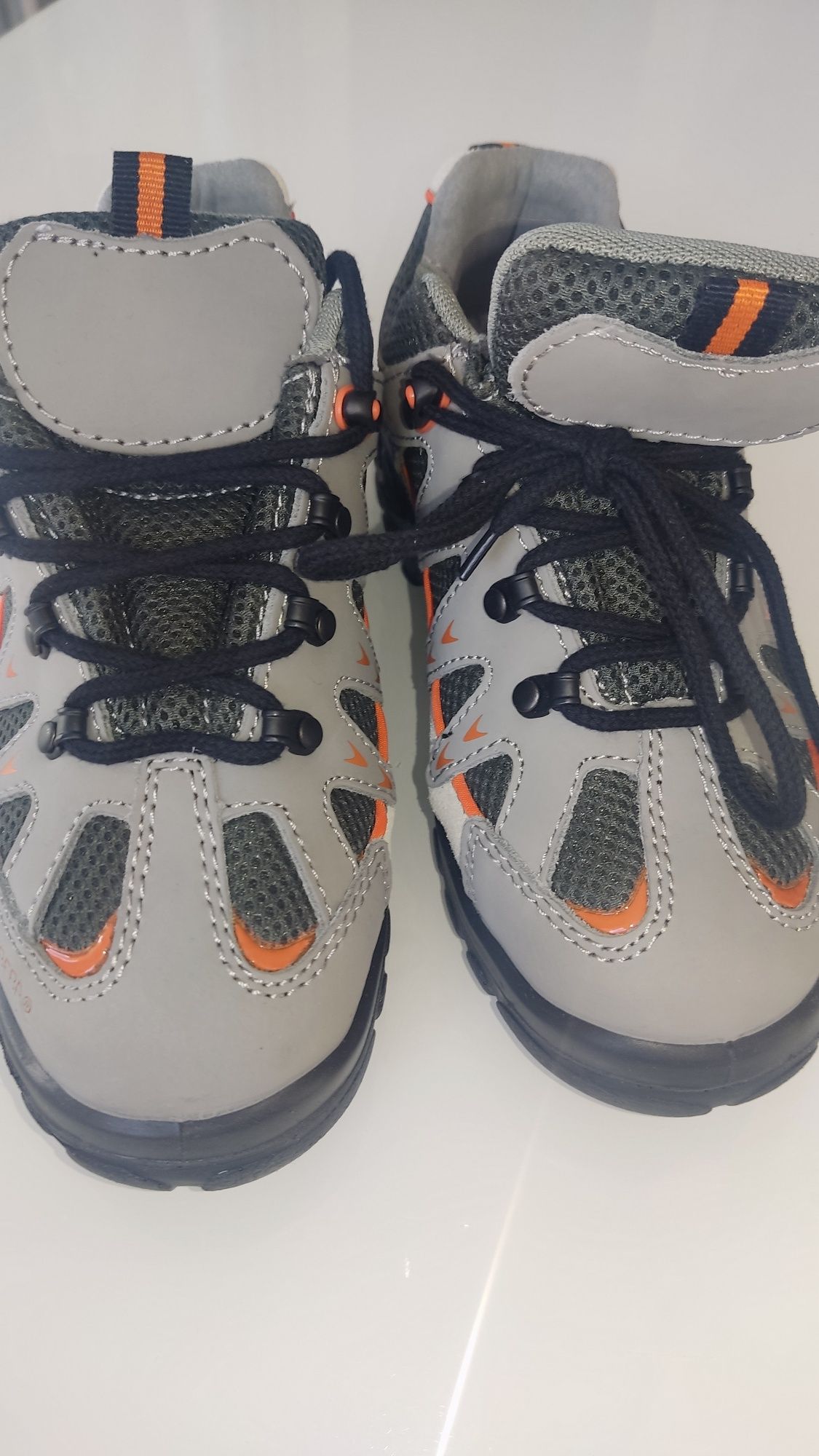 Nowe buty robocze