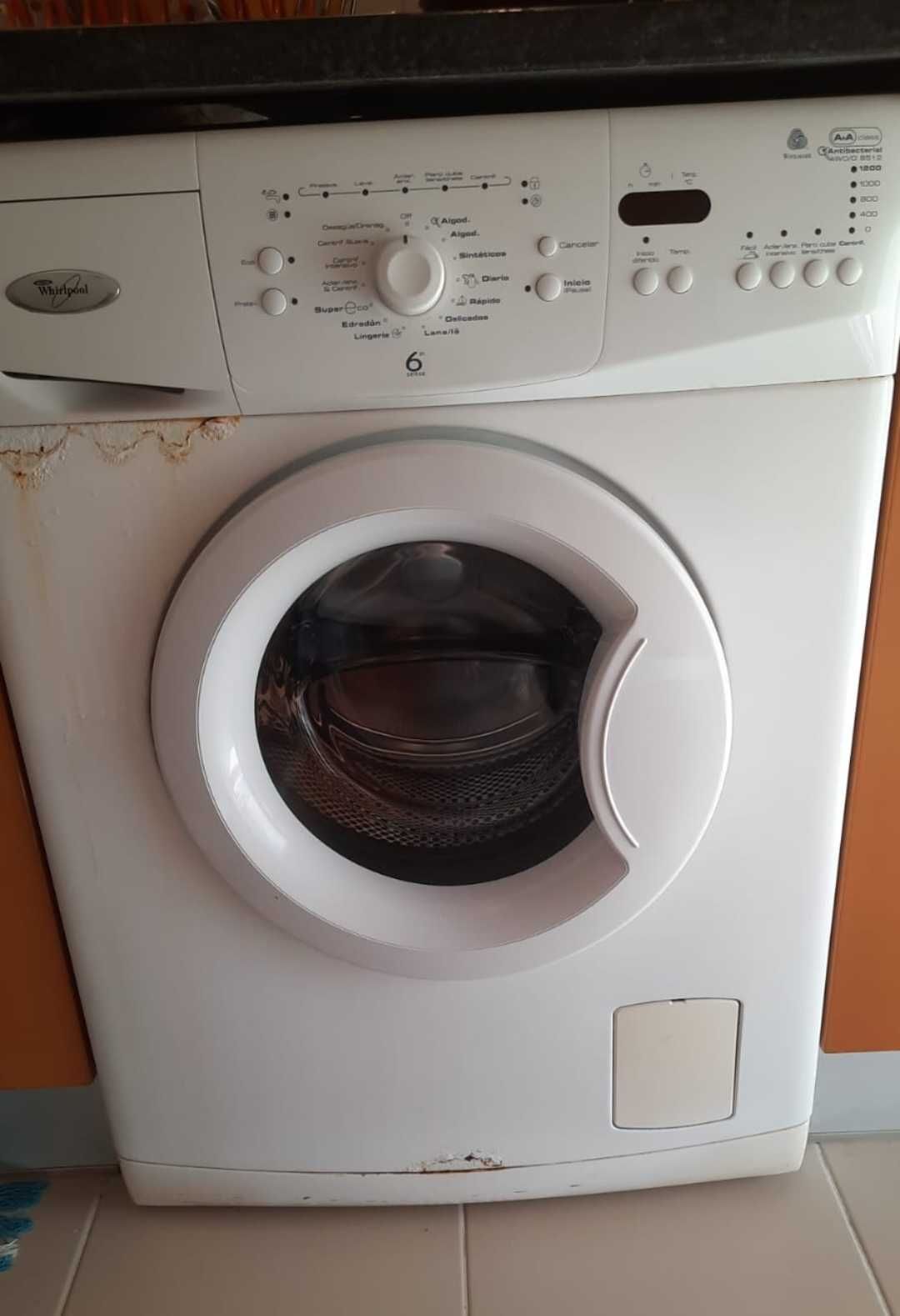 Vendo Maquina lavar whirlpool 8kg | 1200