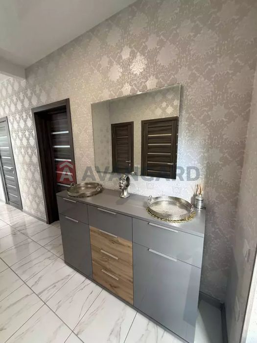 Сучасний Будинок в Подгородное з Новим ремонтом, 3 спальні