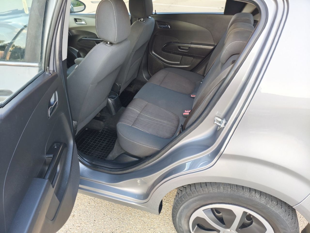 Chevrolet Aveo T300