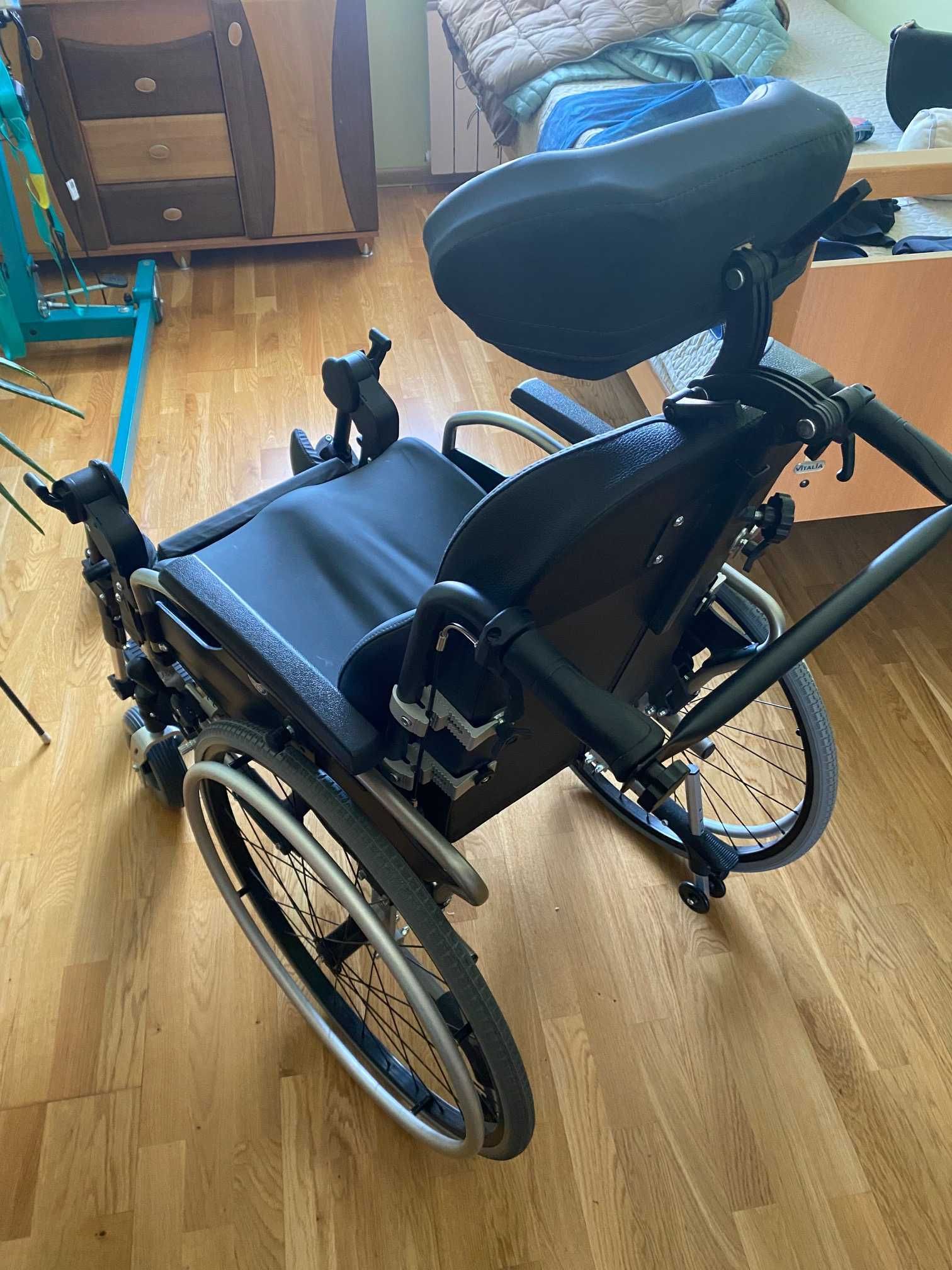 Wózek inwalidzki V300-30-KOMFORT VERMEIREN.