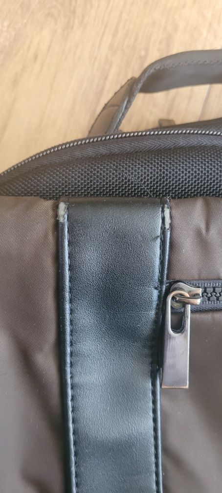 Повсякденний рюкзак з відділенням для ноутбука до 15.6" Samsonite Open