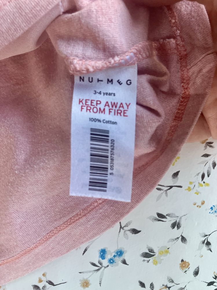 Różowa bluzka dla dziewczynki na 3-4 lata.