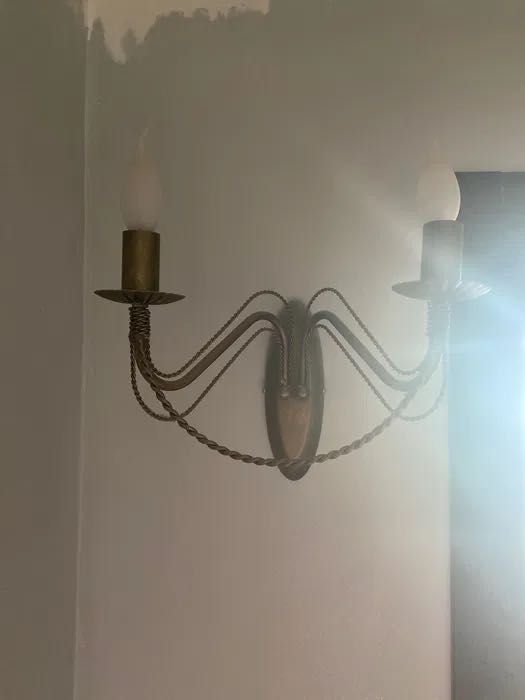 Komplet lamp (3 sztuki kinkiety i 2 lampy wiszące)