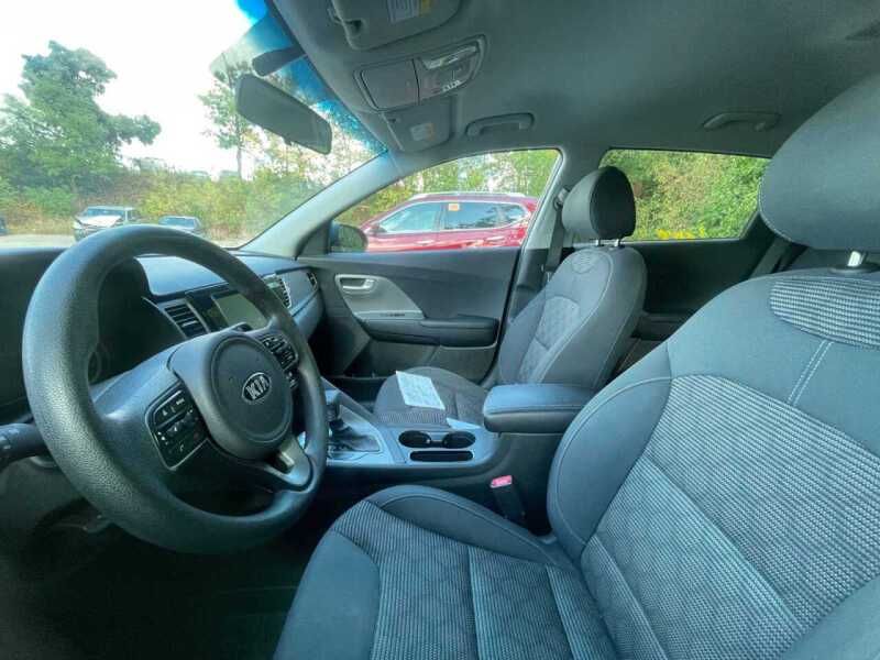 2017   Kia   Niro