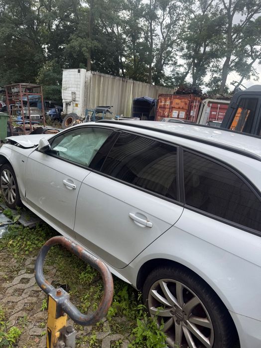 Audi A4 Avant B8 2.0 Benzyna