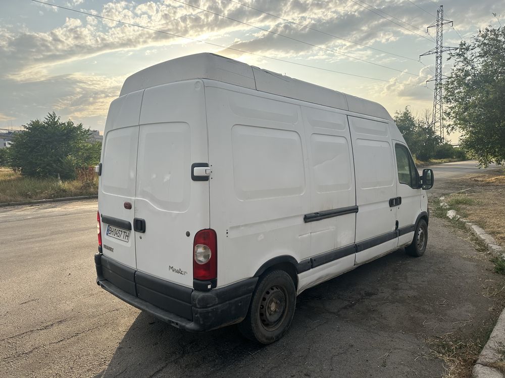 Renault Master 2.5