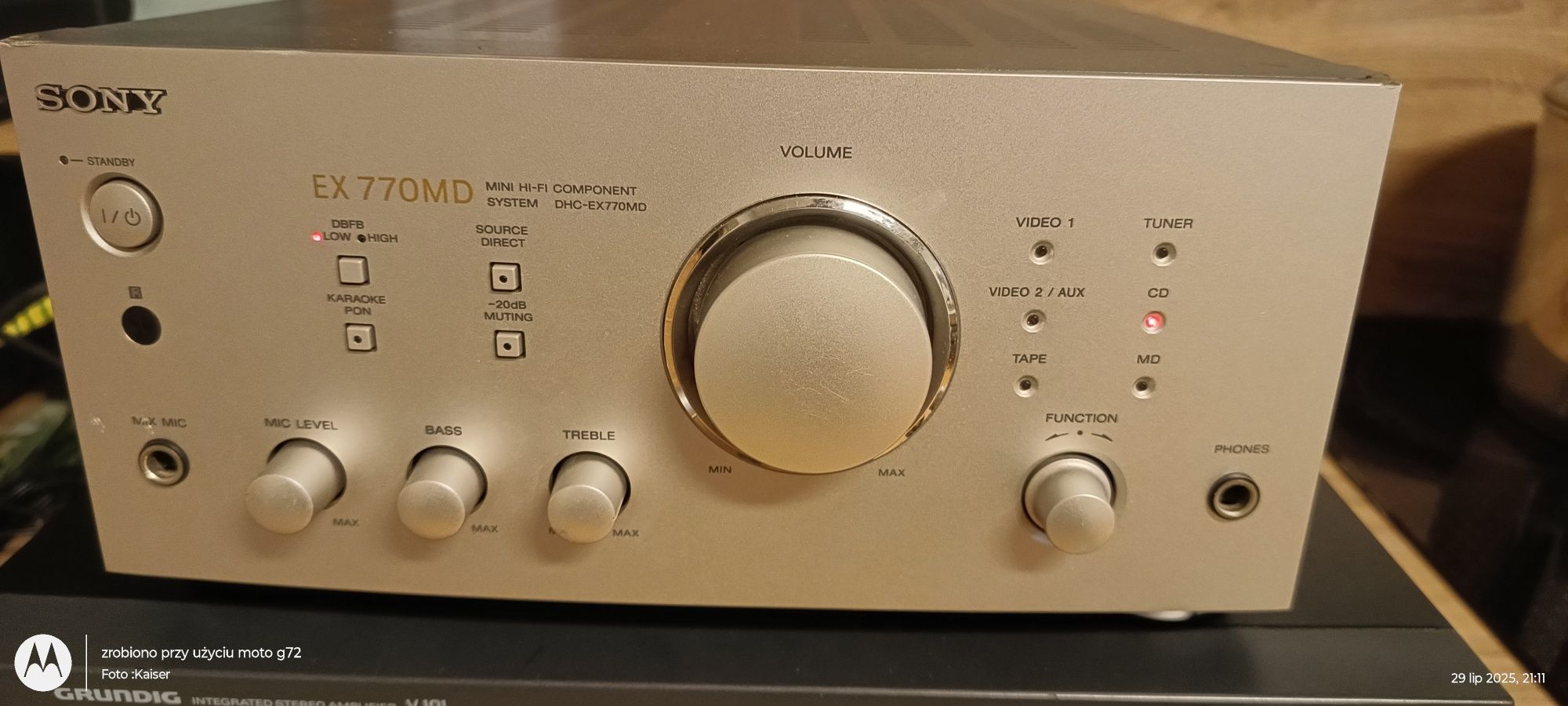 Wzmacniacze stereo V101