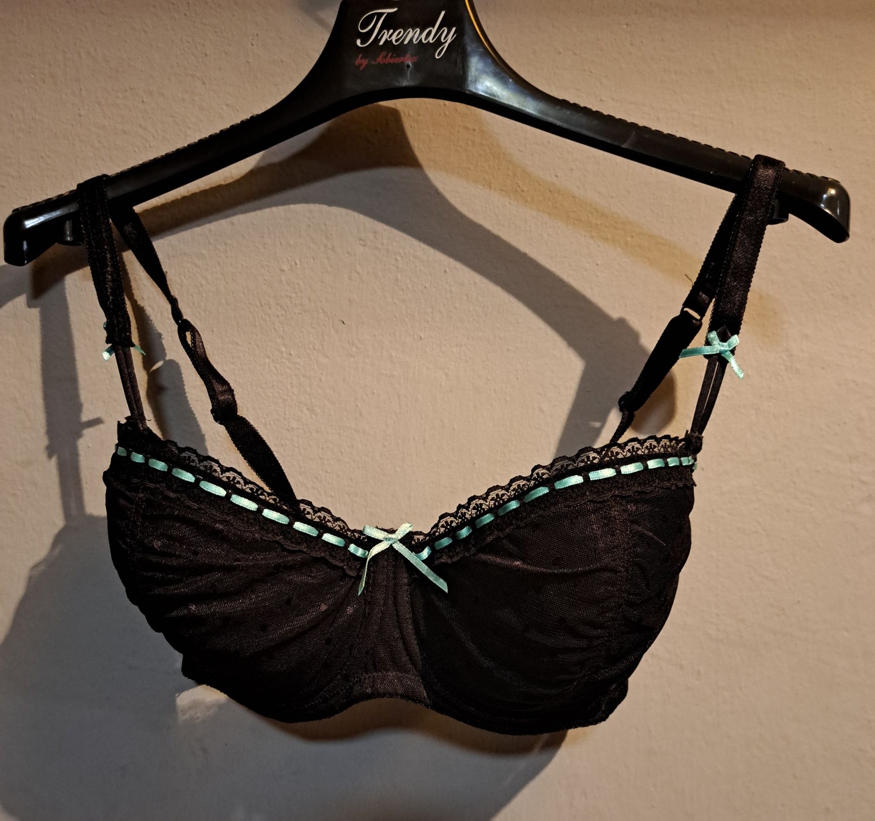 La Senza biustonosz stanik 75 e