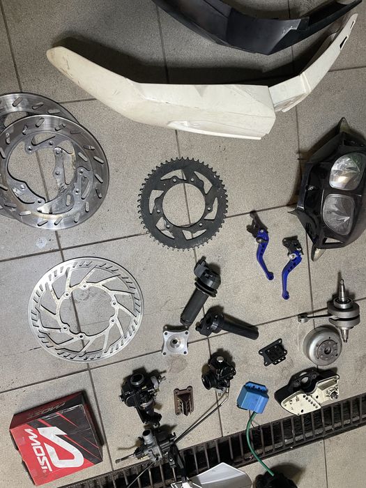 sprzedam czesci d50b0 am6