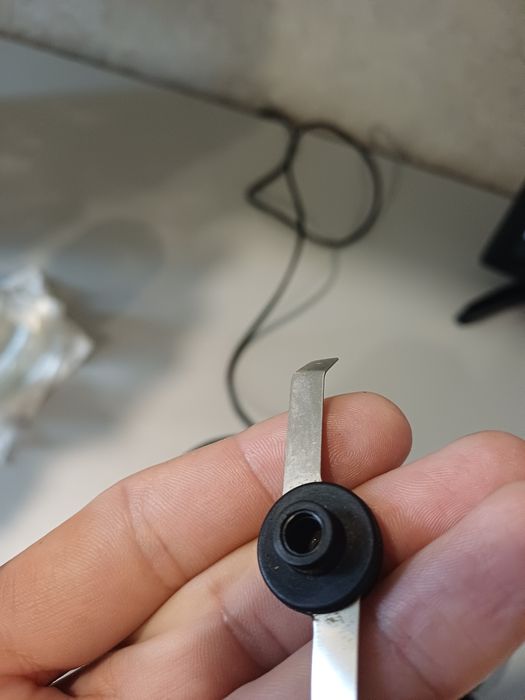 Продам кофемолка Bosch