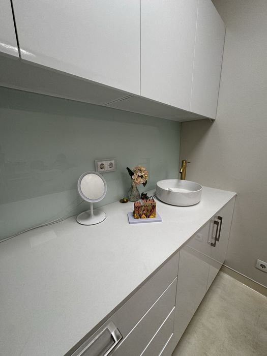 Clínica de medicina estética para TRESPASSE 59.000€ ou Venda 269.000€