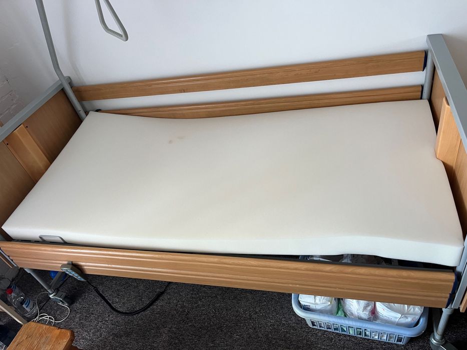 Materac na łóżko rehabilitacyjne