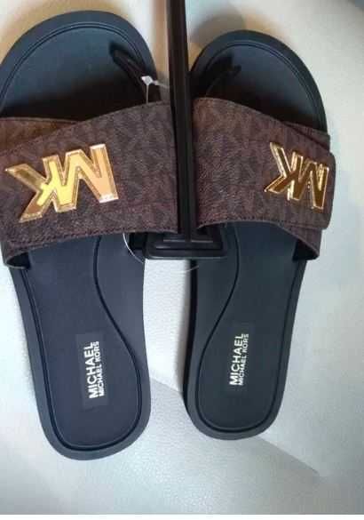 Michael Kors Palmer Slide 39