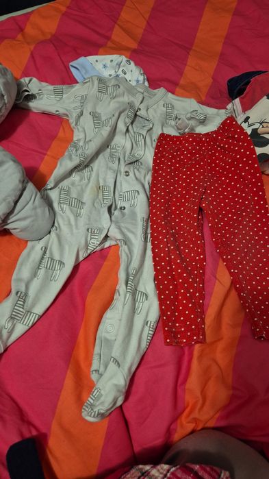 Paka ubranek rozmiar 68-74