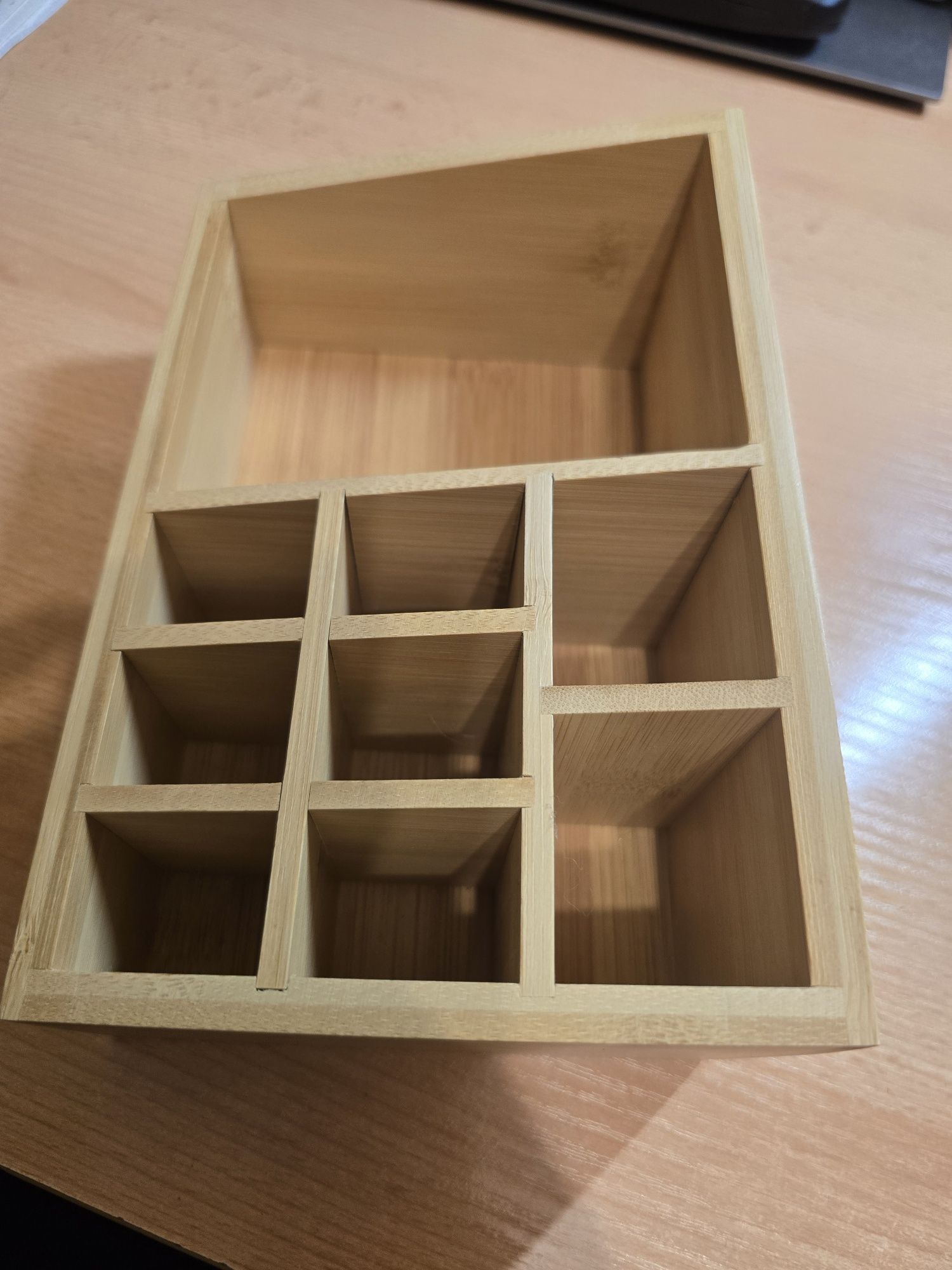 Bambusowy organizer