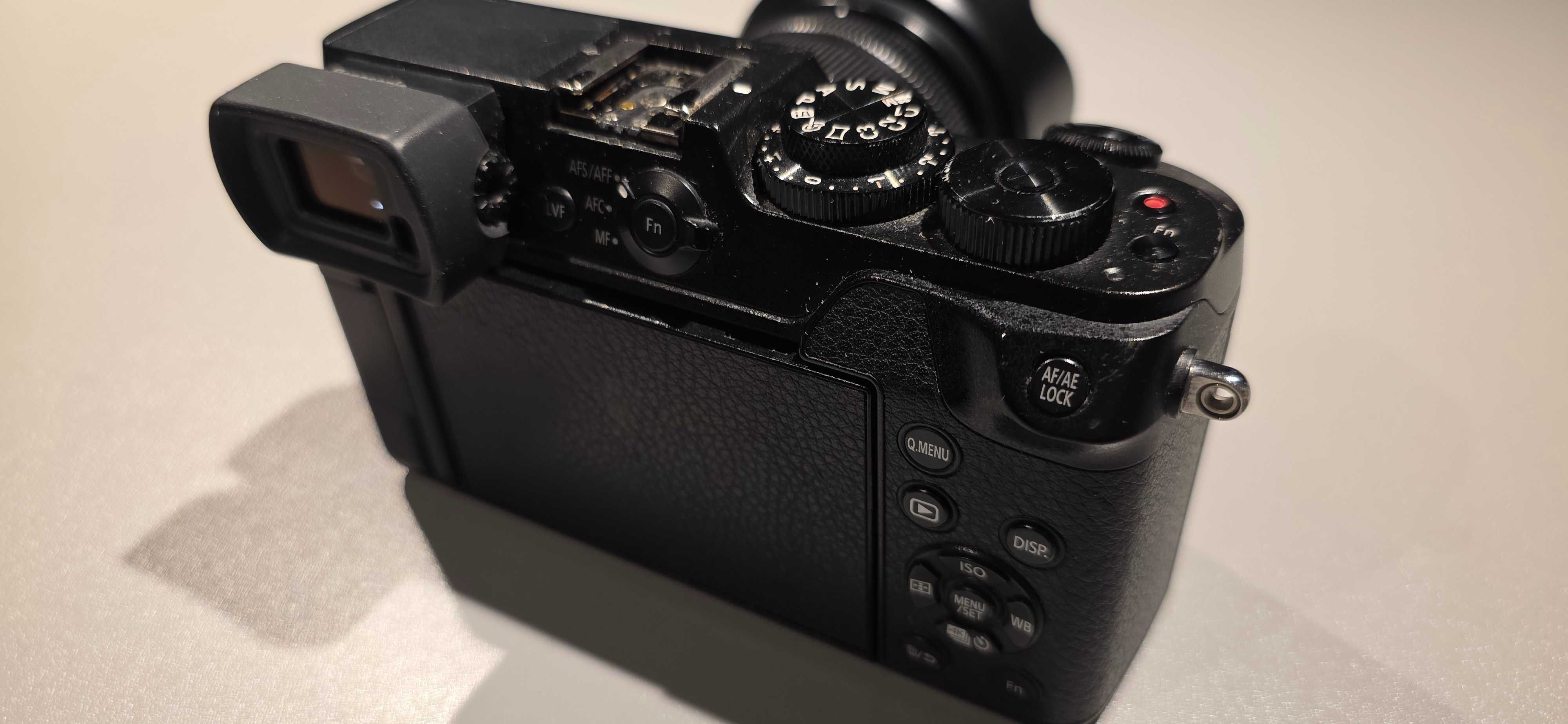 Panasonic Lumix DMC-GX8H + obiektyw Vario 14-42 HD, Box, Idealny