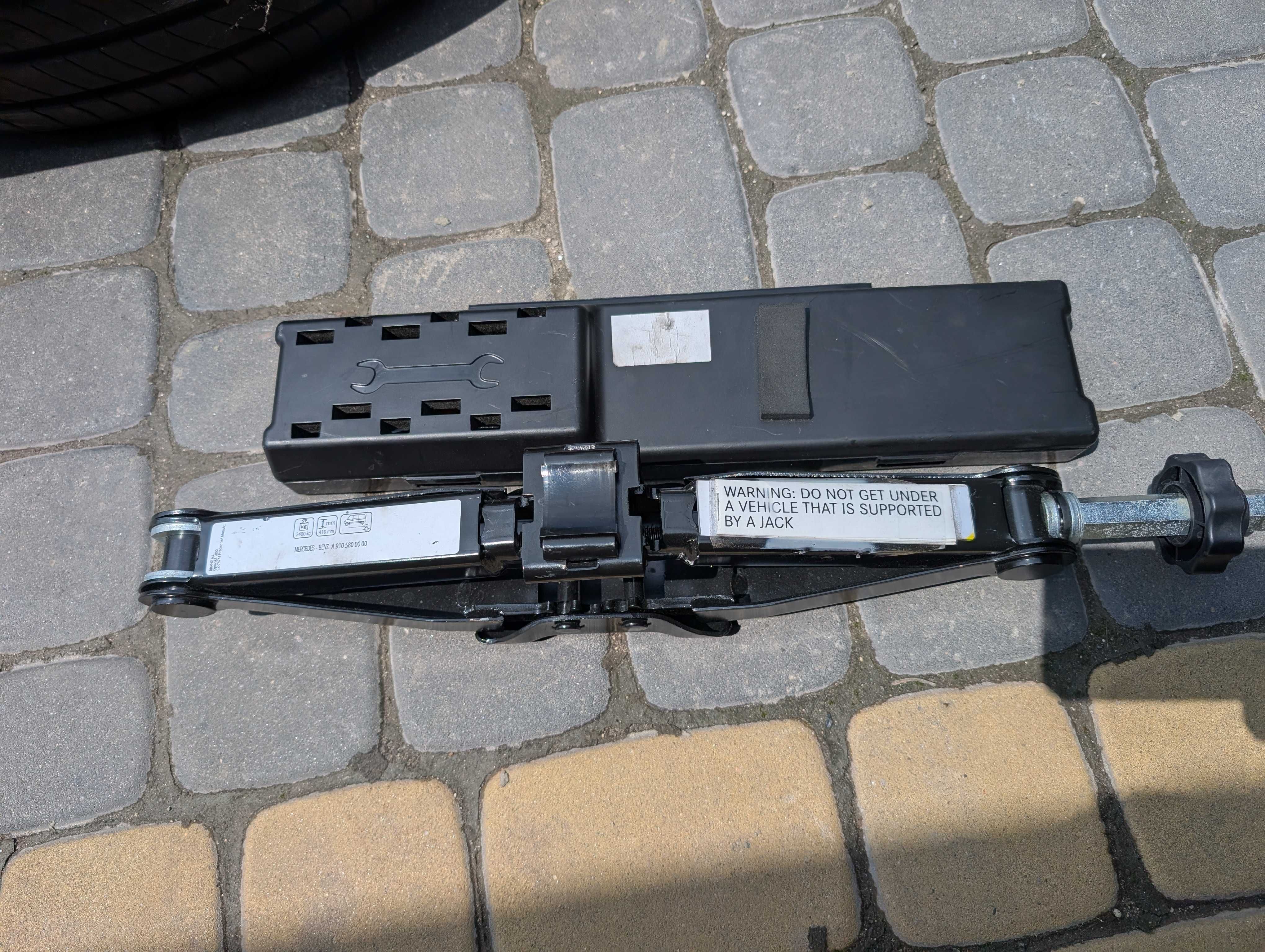 Домкрат SPRINTER 910 907 спрінтер крафтер ОРИГІНАЛ A9105830200