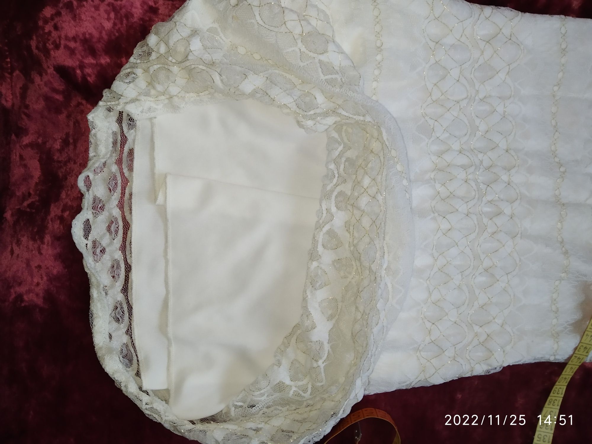 Сукні білі від 42-46 розмір. 1 шт 30 грн
