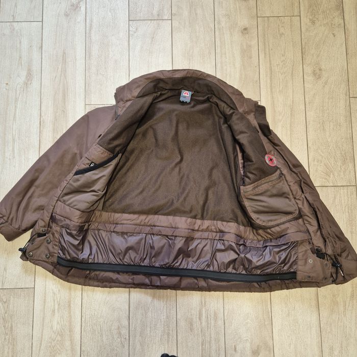 Лижна куртка в хорошому стані