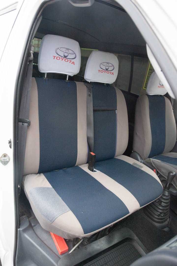 Toyota Hiace 2004