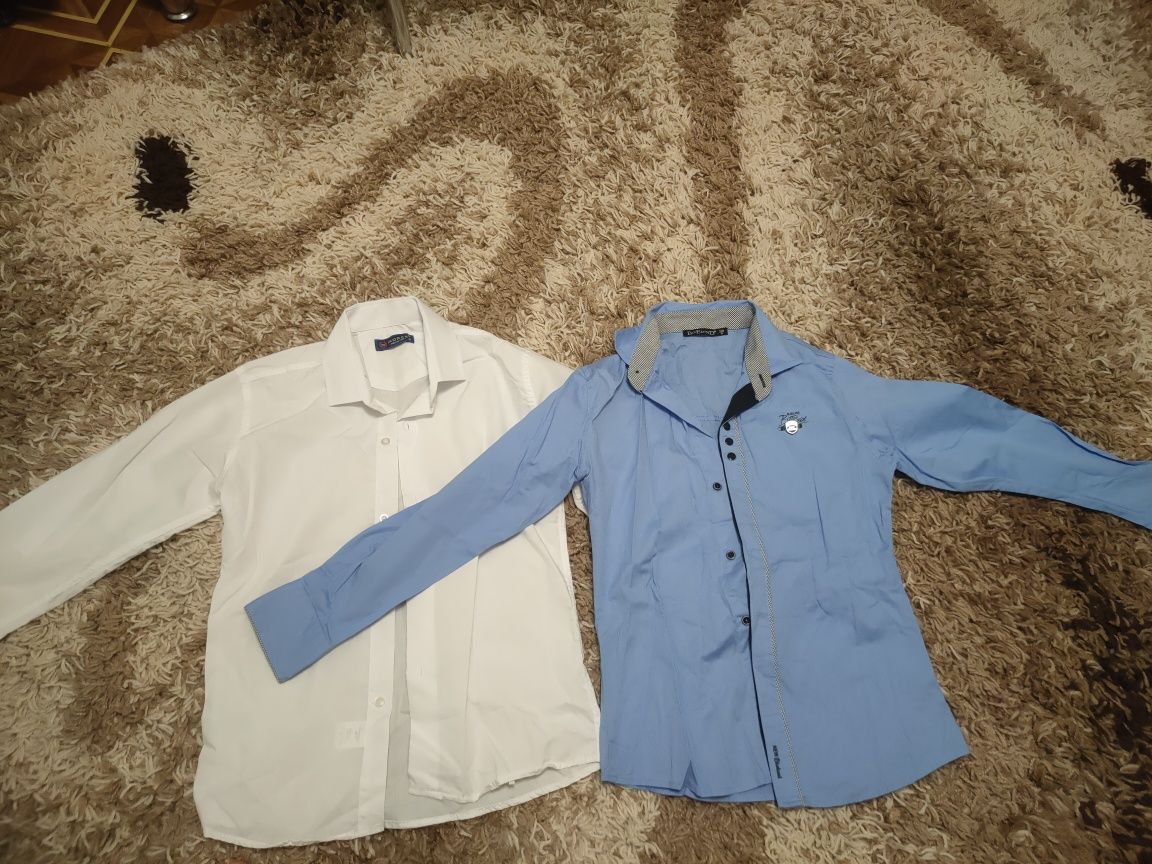 Продам рубашки на мальчика Котон (сто процентный белая )(синяя Турция