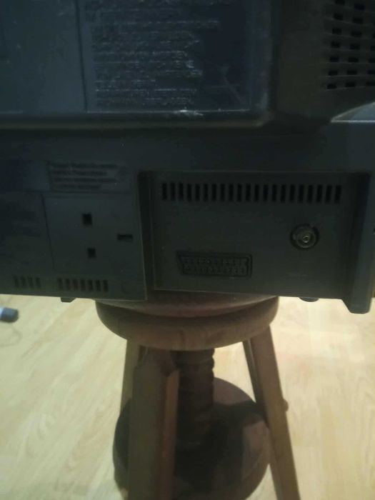 televisão a cores sharp64309722145155122