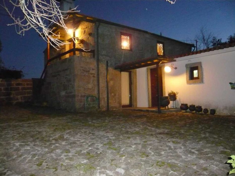 Casa de Campo , aluga-se períodos curtos