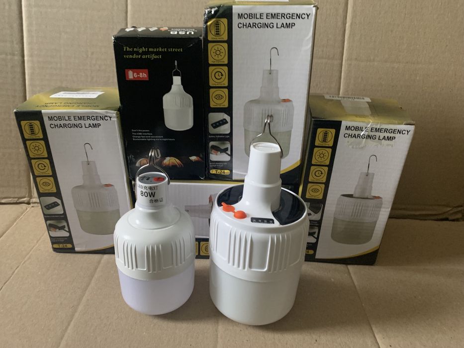 Ліхтар-лампа на акумуляторах.