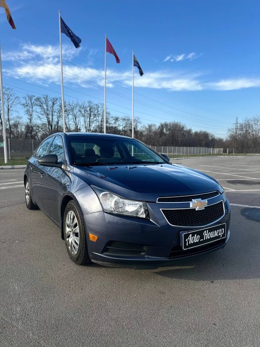 Продам Chevrolet Cruze
