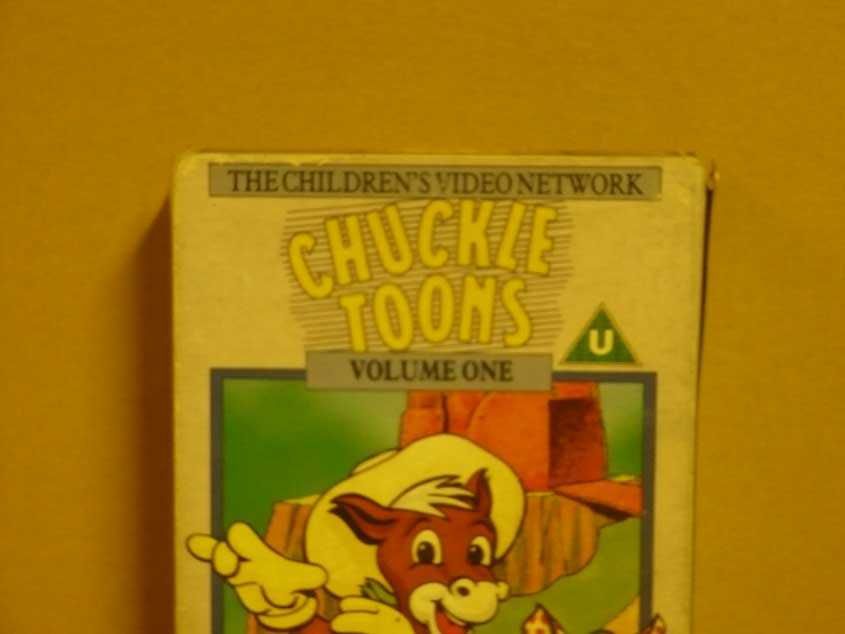 Cassete VHS "Chuckle Toons" volume I