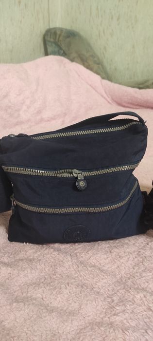 Барсетки, сумки, сумочки