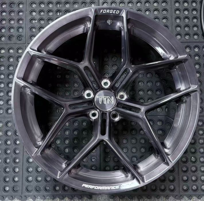 Ковані диски з величезним Вильотом R20 BMW X5 X6 F15 F16 E70 E71 ковка