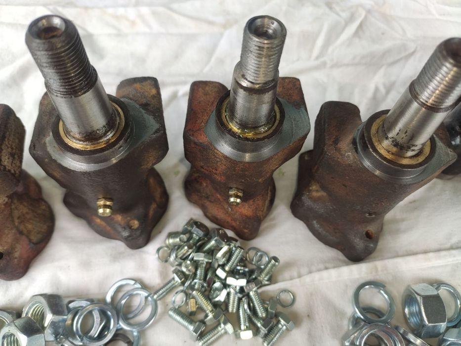 Рульовий маятник для ЛуАЗ/Реставрація рульових маятників