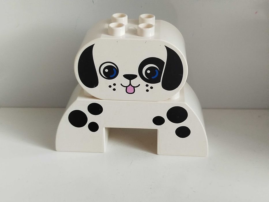 Lego Duplo zwierzęta - biały pies, piesek, dalmatyńczyk