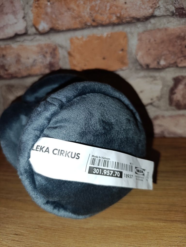 LEKA CIRCUS maskotka pozytywka królik w kapeluszu Ikea 15 cm