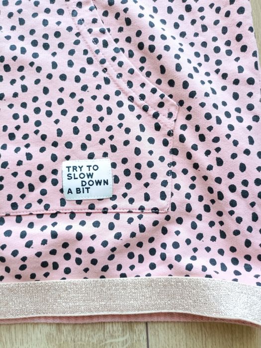 Coccodrillo bluza dziewczęca róż z kapturem złoto groszki rozm 158
