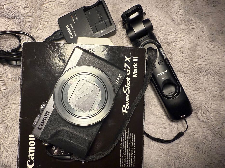 Aparat Canon G7X Mark III srebrny + uchwyt
