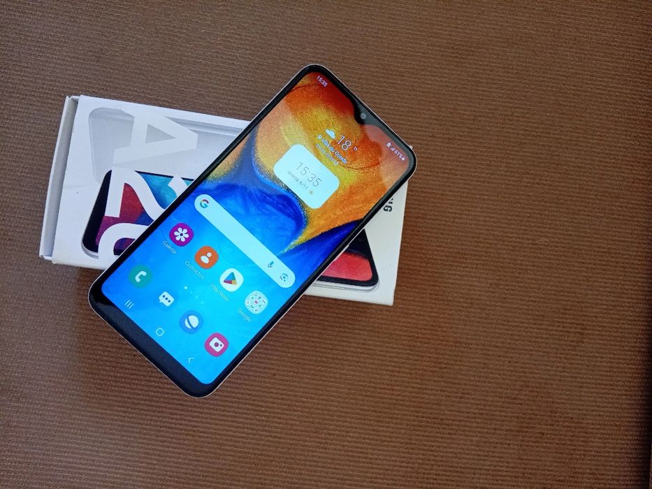 Telemóvel Samsung A20e