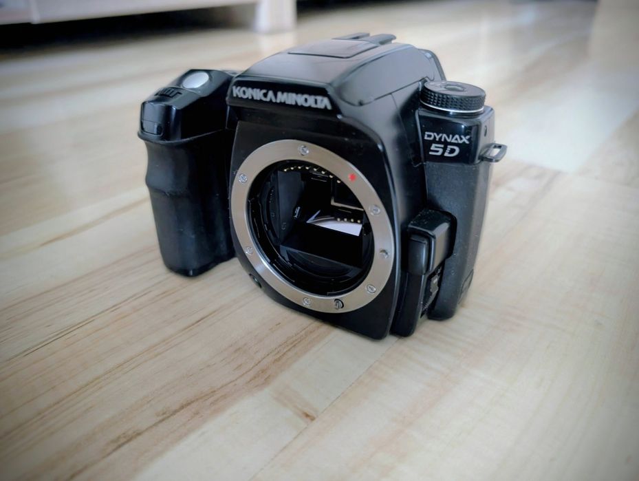 Aparat cyfrowy Minolta Dynax 5D