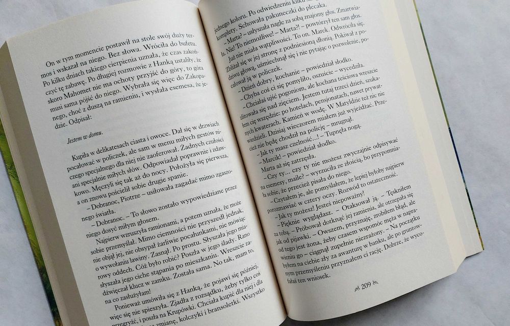 Amulet Roma J. Fiszer ksiazka seria powieść